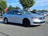 Used 2014 Volkswagen Passat 1.8T S image 2