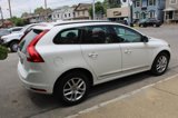 Used 2017 Volvo XC60 T5 w/ Tailgate Package image 5