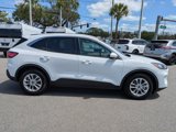 Used 2020 Ford Escape SE image 3