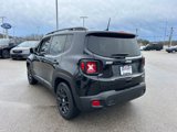 Used 2019 Jeep Renegade Latitude w/ Popular Equipment Group image 3