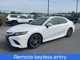 Used 2019 Toyota Camry SE image 5