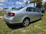 Used 2009 Volkswagen Jetta SE image 3