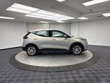 Used 2023 Chevrolet Bolt EUV LT w/ Driver Confidence Package image 6