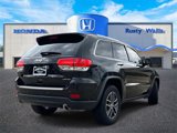 Used 2018 Jeep Grand Cherokee Limited image 2