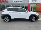 Used 2023 Hyundai Kona SEL image 2