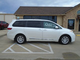 Used 2015 Toyota Sienna XLE image 4
