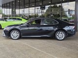 Used 2023 Toyota Camry LE image 3