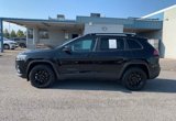 Certified 2023 Jeep Cherokee Altitude Lux image 4