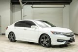 Used 2017 Honda Accord Touring image 2