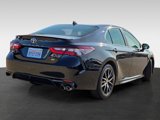 Used 2021 Toyota Camry SE image 4