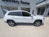 Used 2021 Jeep Cherokee Limited image 4