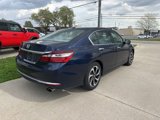 Used 2017 Honda Accord EX image 5
