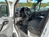 Used 2016 Mercedes-Benz Sprinter 2500 image 4