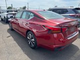 Used 2021 Nissan Altima 2.5 SV w/ SV Premium Package image 3