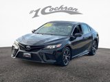 Used 2018 Toyota Camry SE image 3