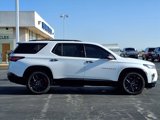 Used 2022 Chevrolet Traverse Premier w/ Redline Edition image 2