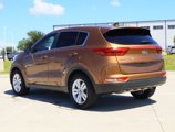 Used 2018 Kia Sportage LX image 3