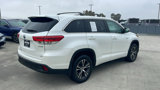 Used 2017 Toyota Highlander LE image 5