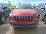 Used 2017 Jeep Cherokee Limited image 2