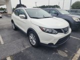 Used 2018 Nissan Rogue Sport SV image 3