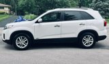Used 2015 Kia Sorento LX image 3