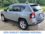 Used 2017 Jeep Compass Latitude image 5