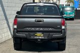 Used 2022 Toyota Tacoma TRD Sport image 5
