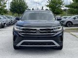 Used 2021 Volkswagen Atlas Cross Sport SE w/ Panoramic Sunroof Package image 2