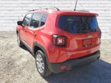 Used 2023 Jeep Renegade Latitude w/ Premium Group image 3