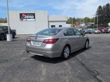 Used 2017 Subaru Legacy 2.5i Premium image 5