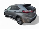 Used 2022 Ford Edge SEL w/ Convenience Package image 3