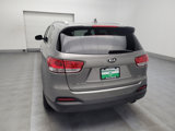 Used 2018 Kia Sorento LX image 6