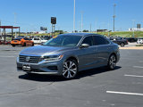 Used 2021 Volkswagen Passat 2.0T SE image 2