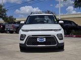 Certified 2022 Kia Soul LX w/ Technology Package image 2