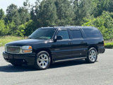 Used 2005 GMC Yukon XL Denali image 2