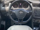 Used 2018 Volkswagen Tiguan SE w/ Panoramic Sunroof Package image 5