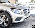 Used 2019 Mercedes-Benz GLC 300 4MATIC w/ Premium Package image 4