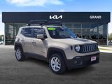 Used 2016 Jeep Renegade Latitude w/ Cold Weather Group image 2