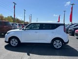 Used 2023 Kia Soul LX image 6