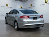 Used 2016 Ford Fusion SE image 3