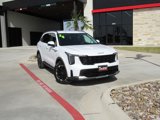 Used 2024 Kia Sorento S image 4