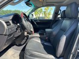 Used 2018 Lexus GX 460 image 3