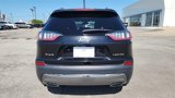 Used 2019 Jeep Cherokee Limited image 3