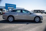 Used 2023 Chevrolet Malibu LT image 2