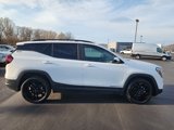 Used 2022 GMC Terrain SLE w/ Elevation Edition image 4