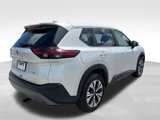 Used 2023 Nissan Rogue SV image 3