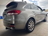 Used 2016 Kia Sorento SX image 2