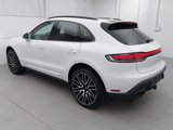 Used 2025 Porsche Macan image 3