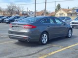 Used 2018 Ford Fusion SE w/ Fusion SE Technology Package image 5
