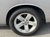 Used 2014 Dodge Challenger SXT image 3